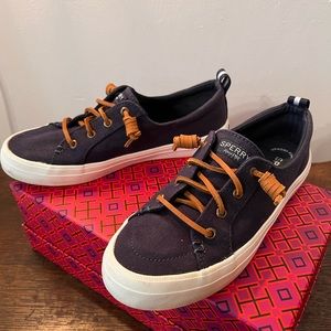 Sperry navy blue slip on sneakers